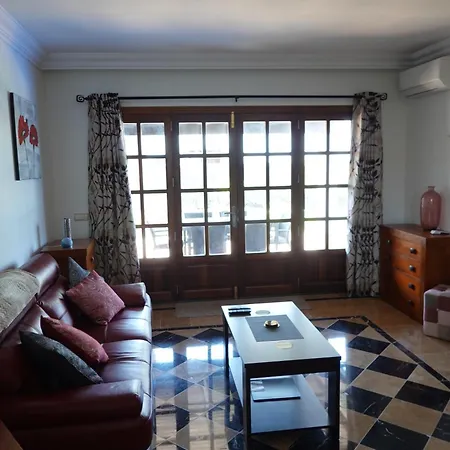 Endearing Lanzarote Dorada 3 Bedrooms Private Pool Sun Terrace Hot Tub Villa