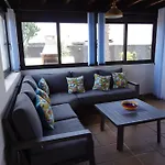 Endearing Lanzarote Dorada 3 Bedrooms Private Pool Vila Playa Blanca (Lanzarote)